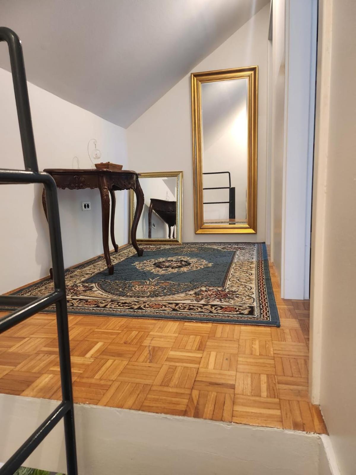 Avrora House Free Parking In Old Town Apartman Ljubljana Kültér fotó